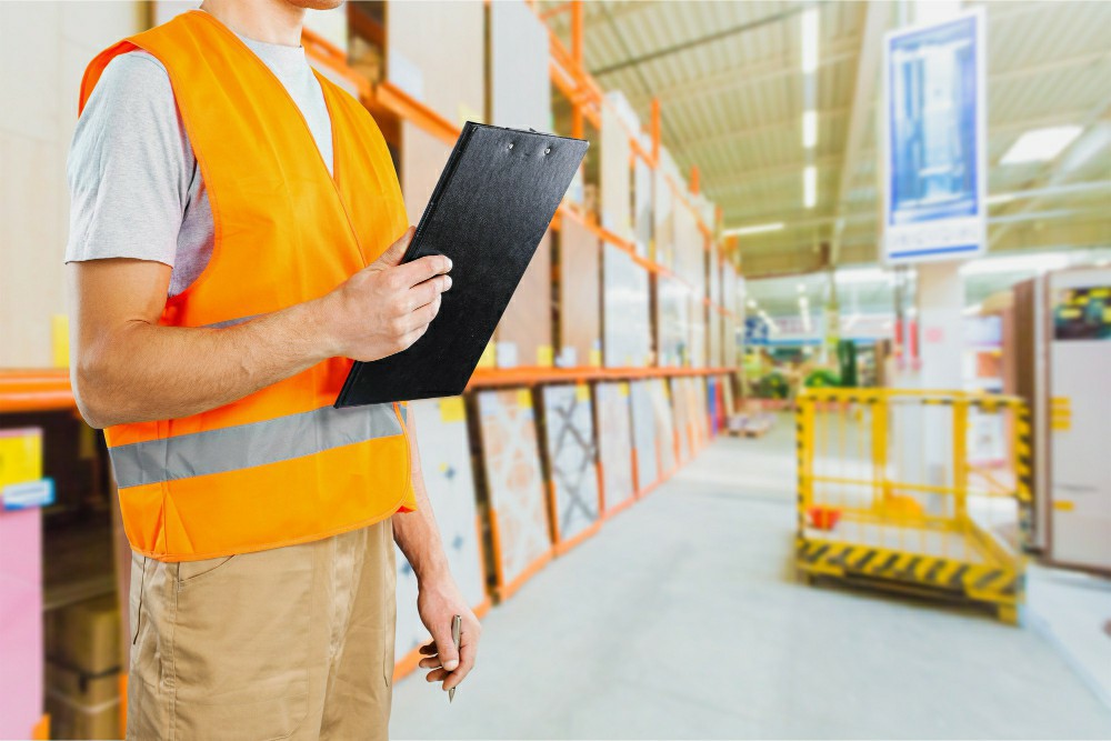 Essential Asbestos Awareness Skills for Retail Workers Course Online - Asbestos Awareness Training Article
