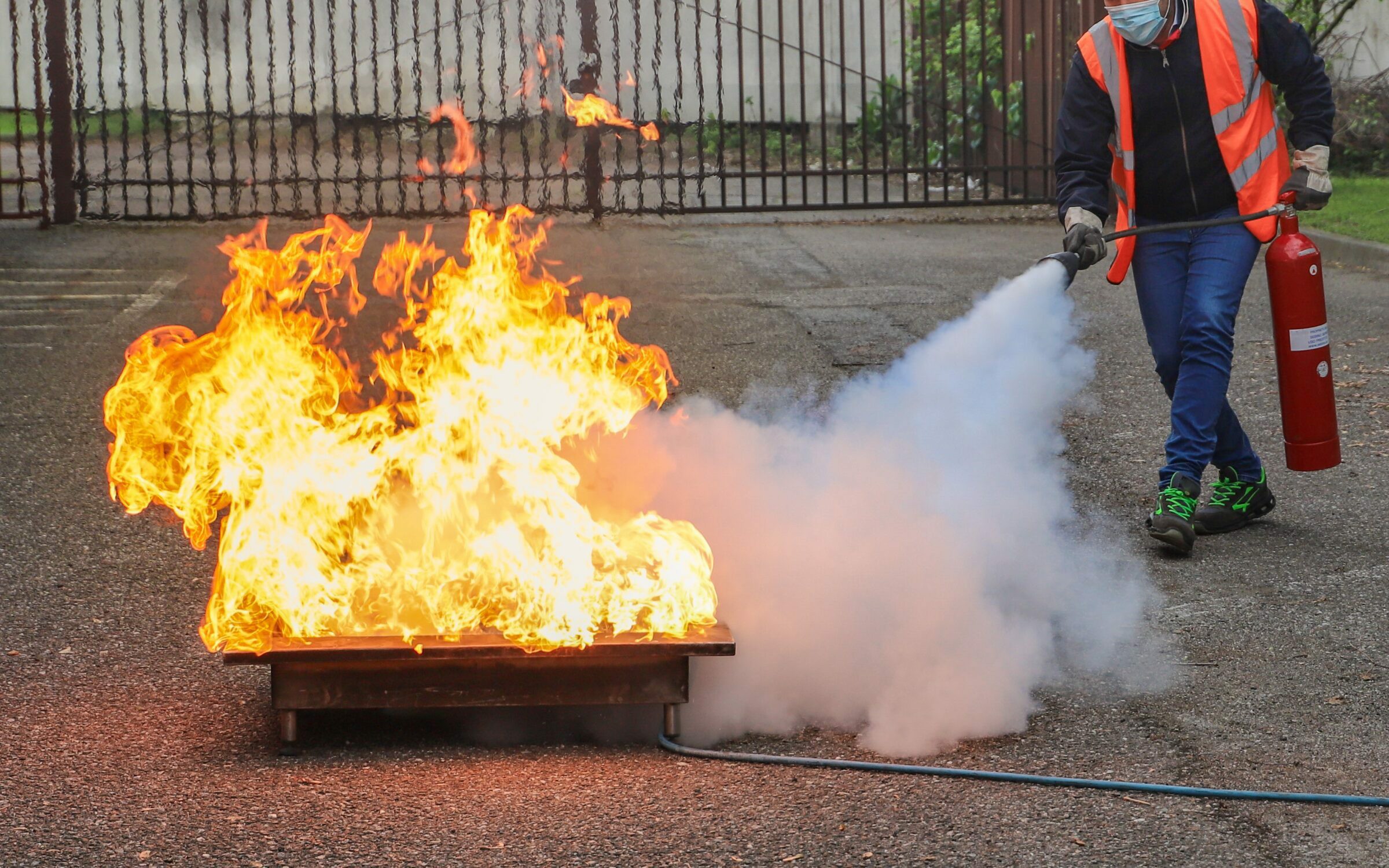 Elevate Workplace Safety: The Indispensable Role of Asbestos Awareness & Asbestos Awareness Certification in Ireland - Asbestos Awareness Training Article