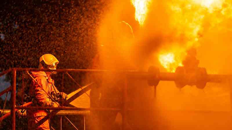Mastering asbestos awareness: Online RPE Training & Certification in Ireland - Asbestos Awareness Training Article